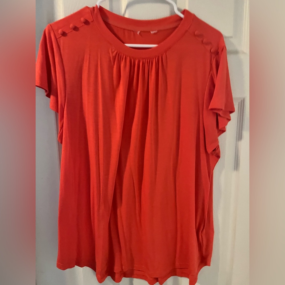 Women’s Short Sleeve Gathered Front Top - Coral with button sleeve detail